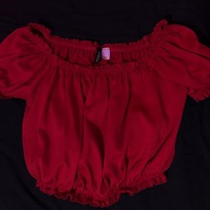 Romantic red cinched crop top!!